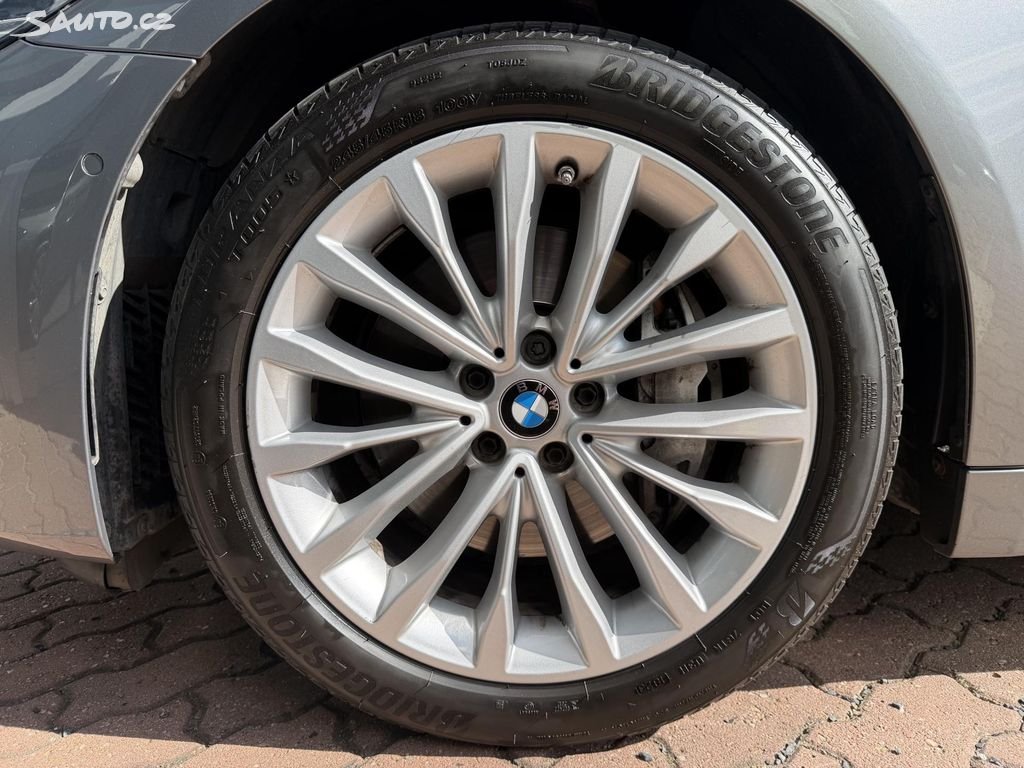 BMW Řada 5