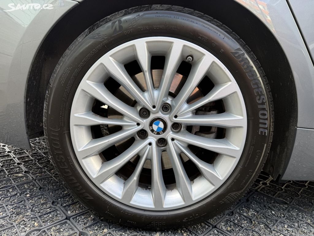 BMW Řada 5